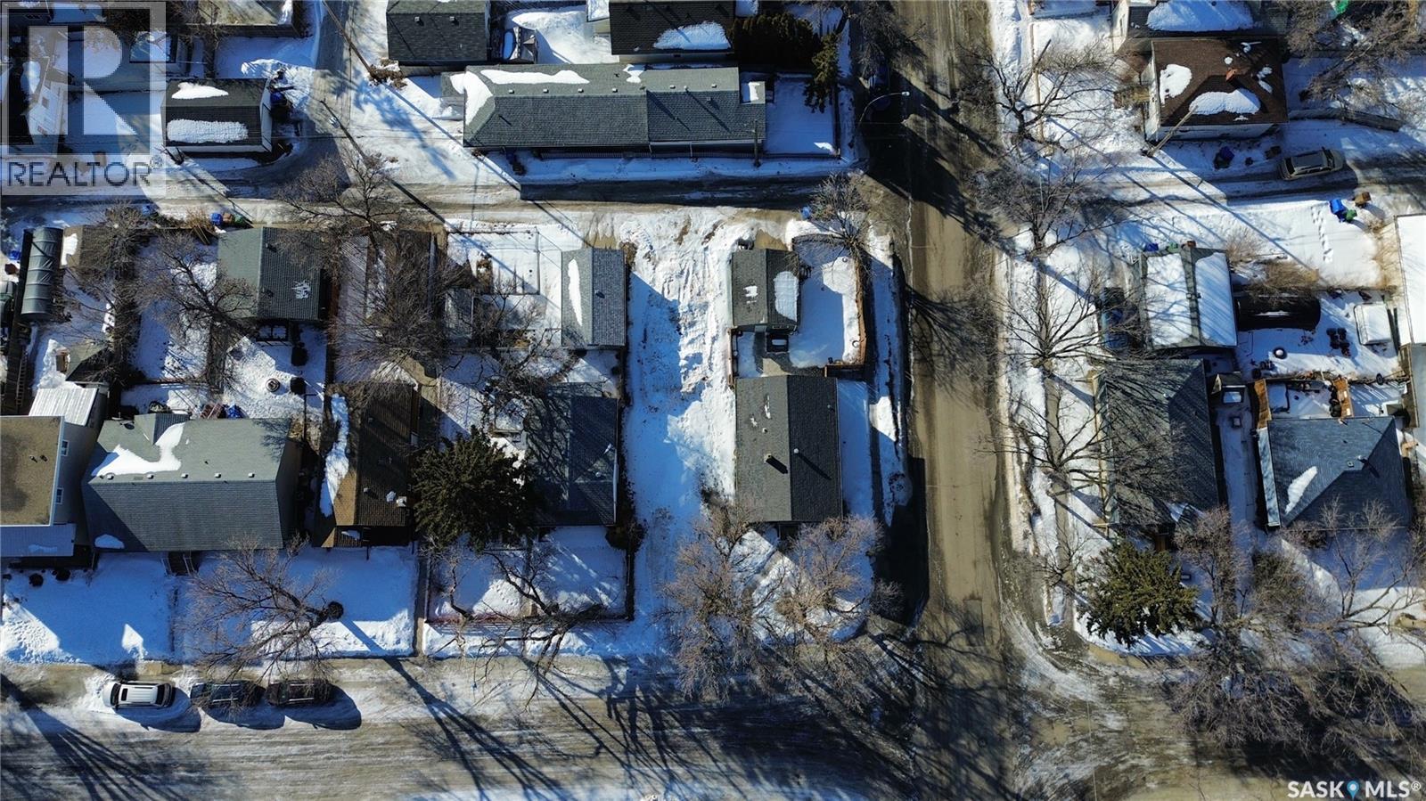 4935 8th Avenue, Regina, Saskatchewan  S4T 0W2 - Photo 7 - SK030002