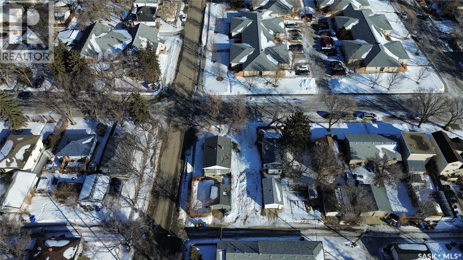 4935 8th Avenue, Regina, Saskatchewan  S4T 0W2 - Photo 8 - SK030002