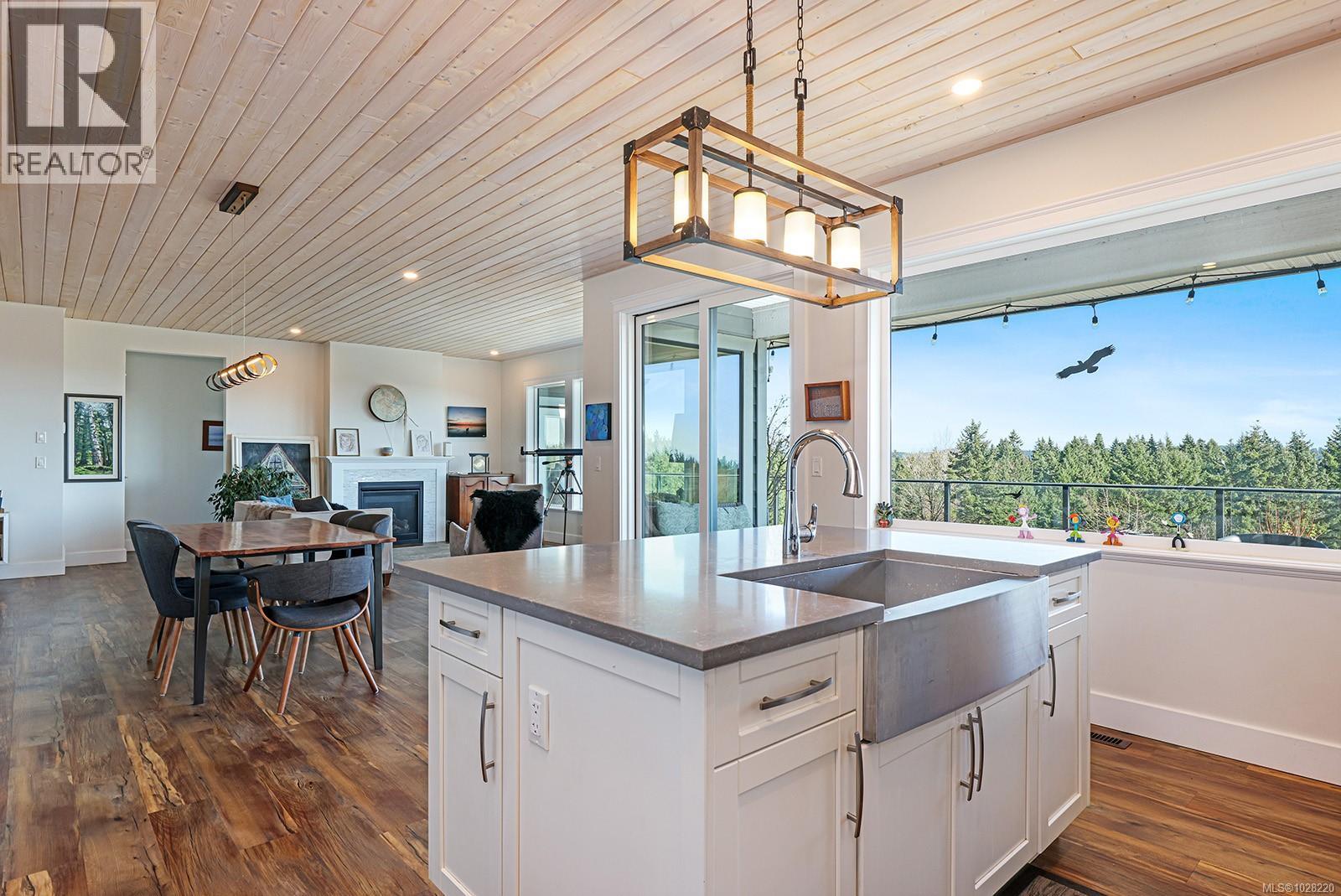 4112 Chancellor Cres, Courtenay, British Columbia  V9N 0B3 - Photo 15 - 1028220