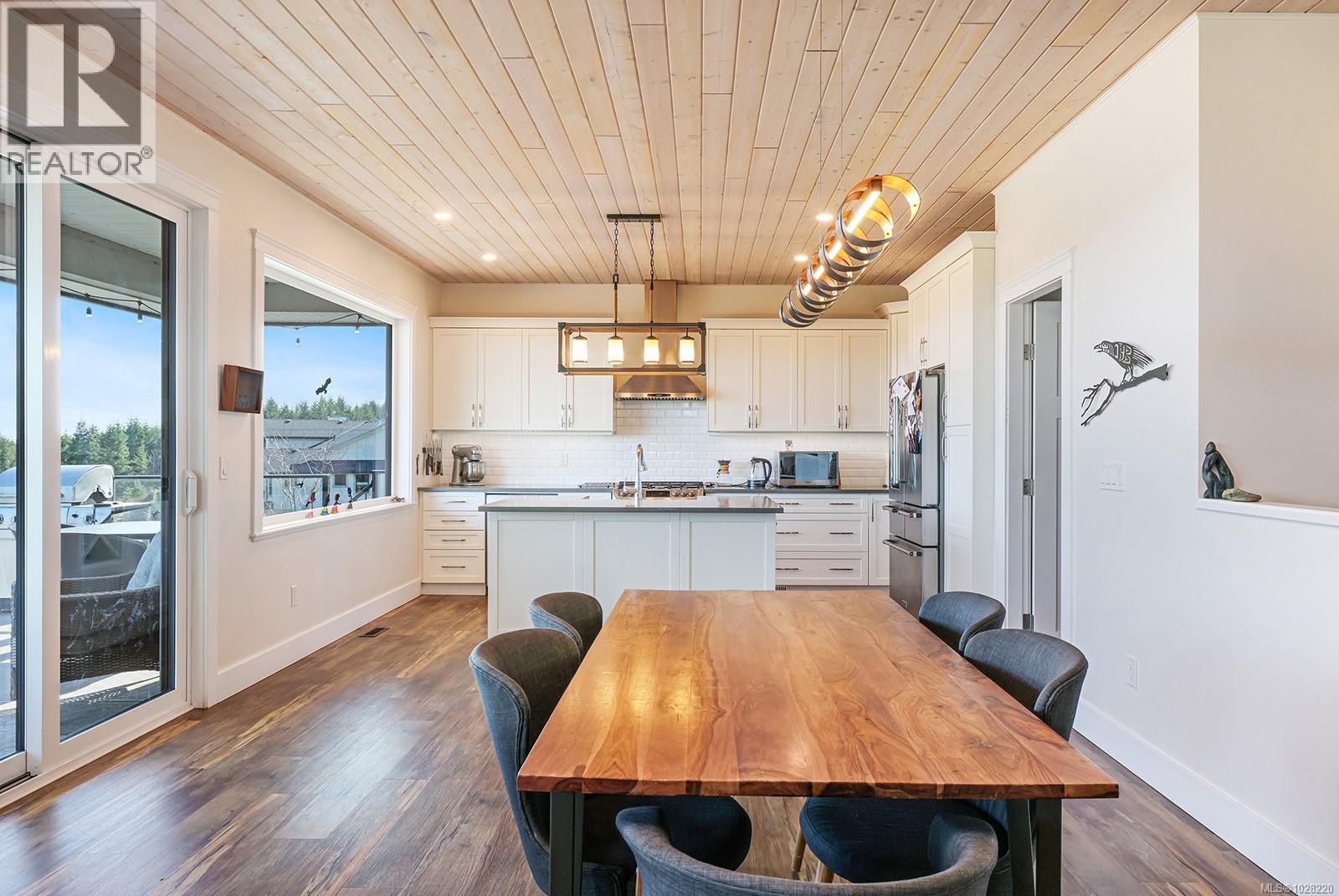 4112 Chancellor Cres, Courtenay, British Columbia  V9N 0B3 - Photo 8 - 1028220