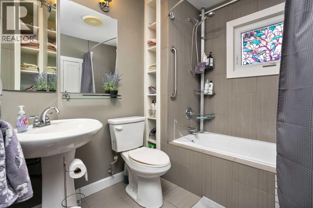 4712 45 Street, Camrose, Alberta  T4V 1E2 - Photo 13 - A2291282