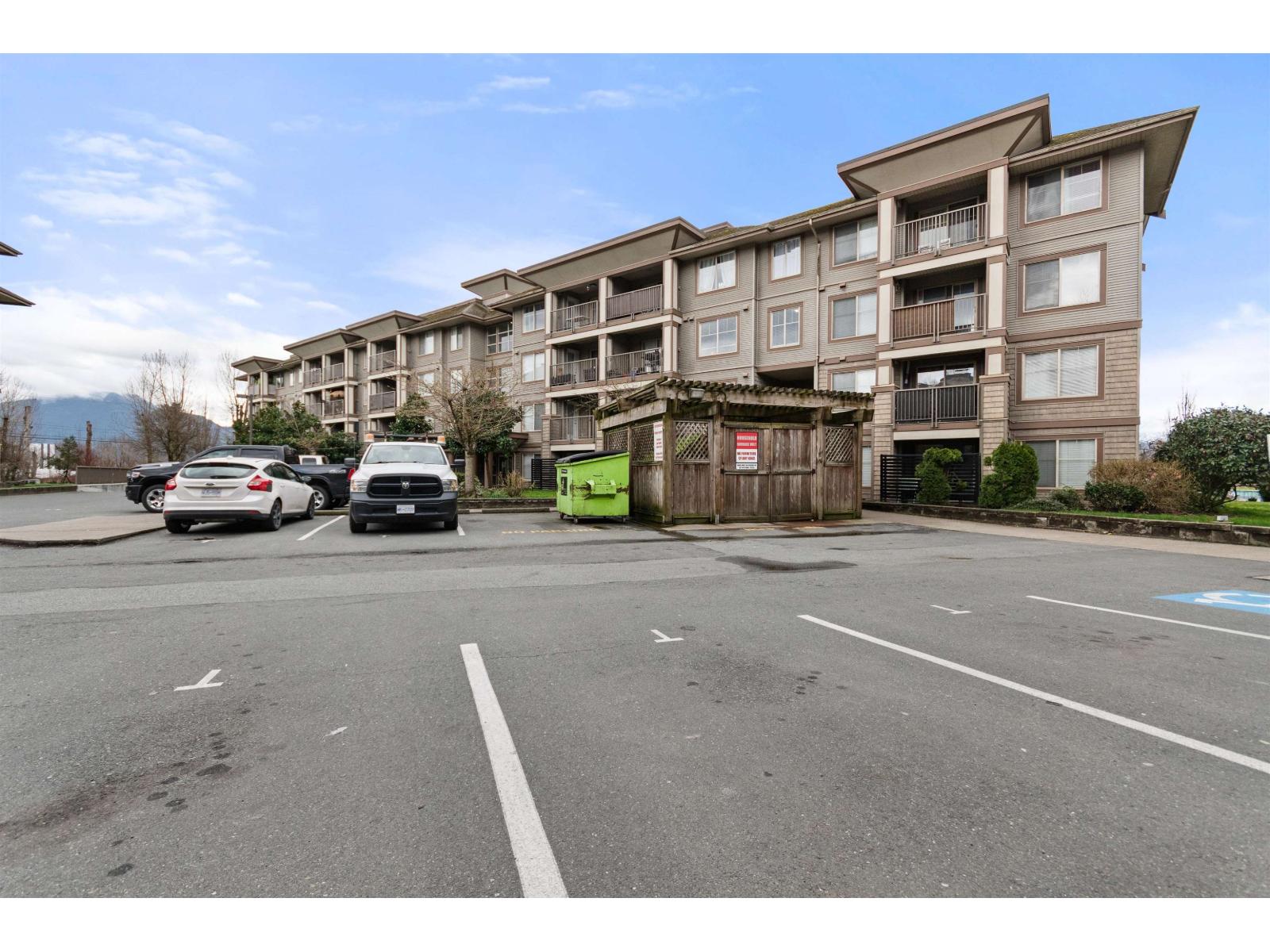 108 45555 Yale Road, Chilliwack Proper South, Chilliwack, British Columbia  V2P 0A9 - Photo 2 - R3095872