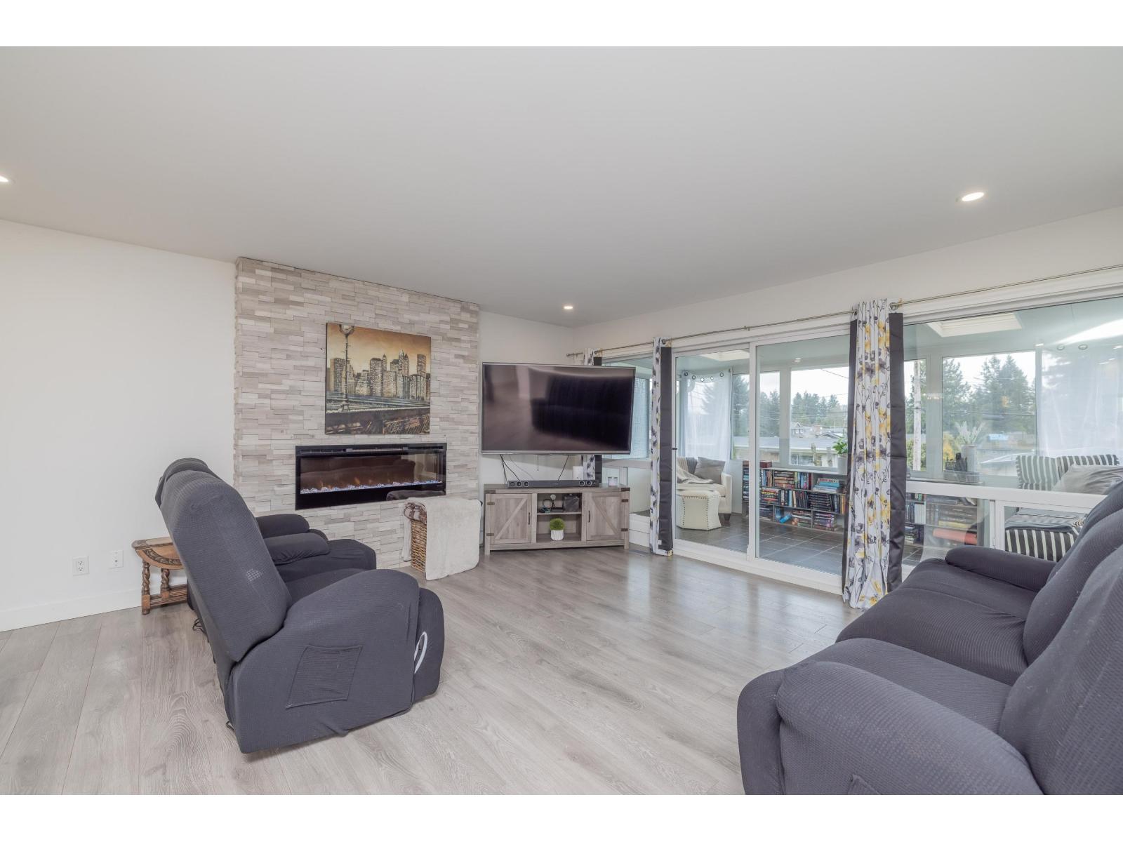 32073 Westview Avenue, Mission, British Columbia  V2V 1X7 - Photo 10 - R3076278