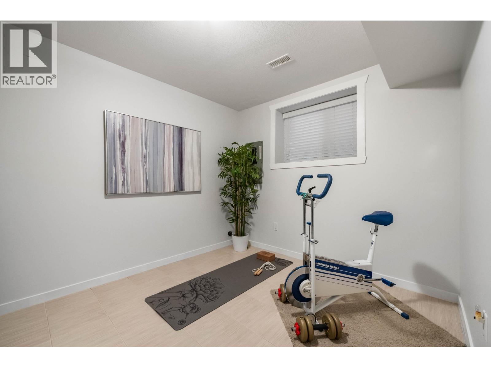 1383 Trafalgar Street, Coquitlam, British Columbia  V3E 0E9 - Photo 27 - R3097001