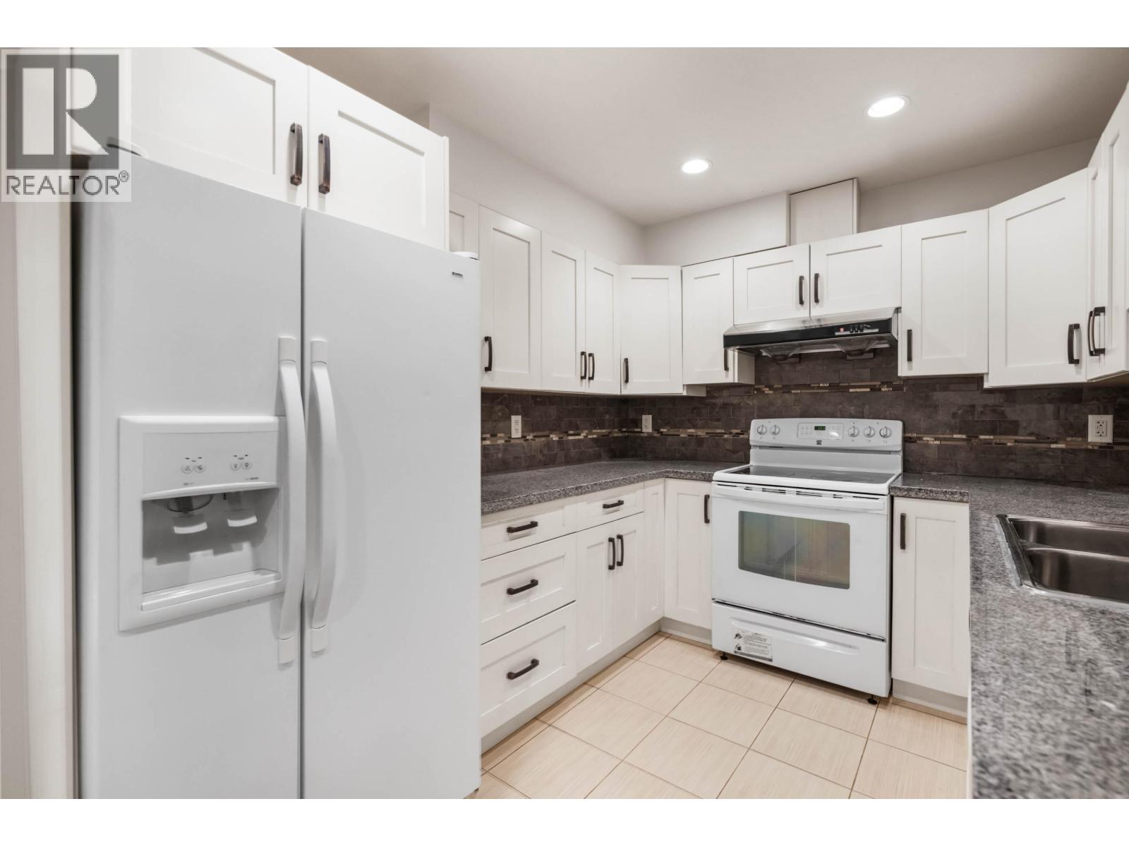 1383 Trafalgar Street, Coquitlam, British Columbia  V3E 0E9 - Photo 31 - R3097001