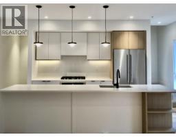 26 388 DUNCAN STREET, New Westminster, British Columbia