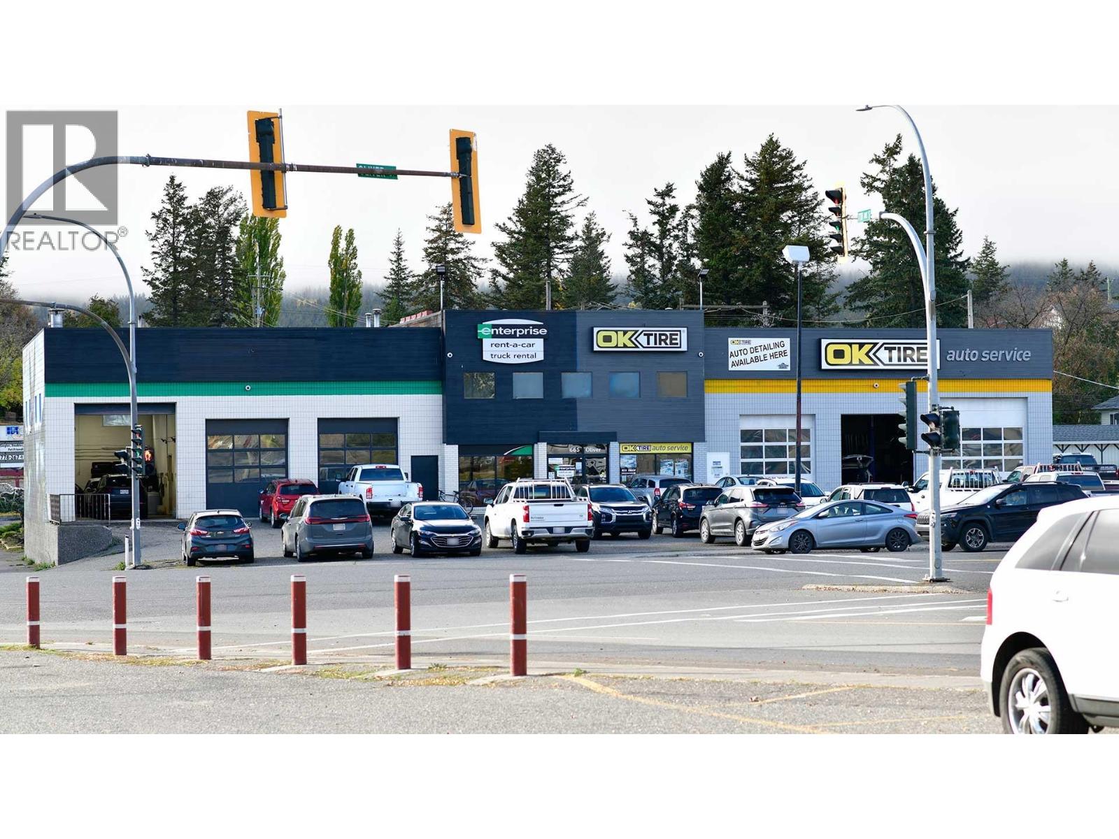 665 Oliver St & 12 Sixth S Avenue, Williams Lake, British Columbia  V2G 1K7 - Photo 1 - C8076848