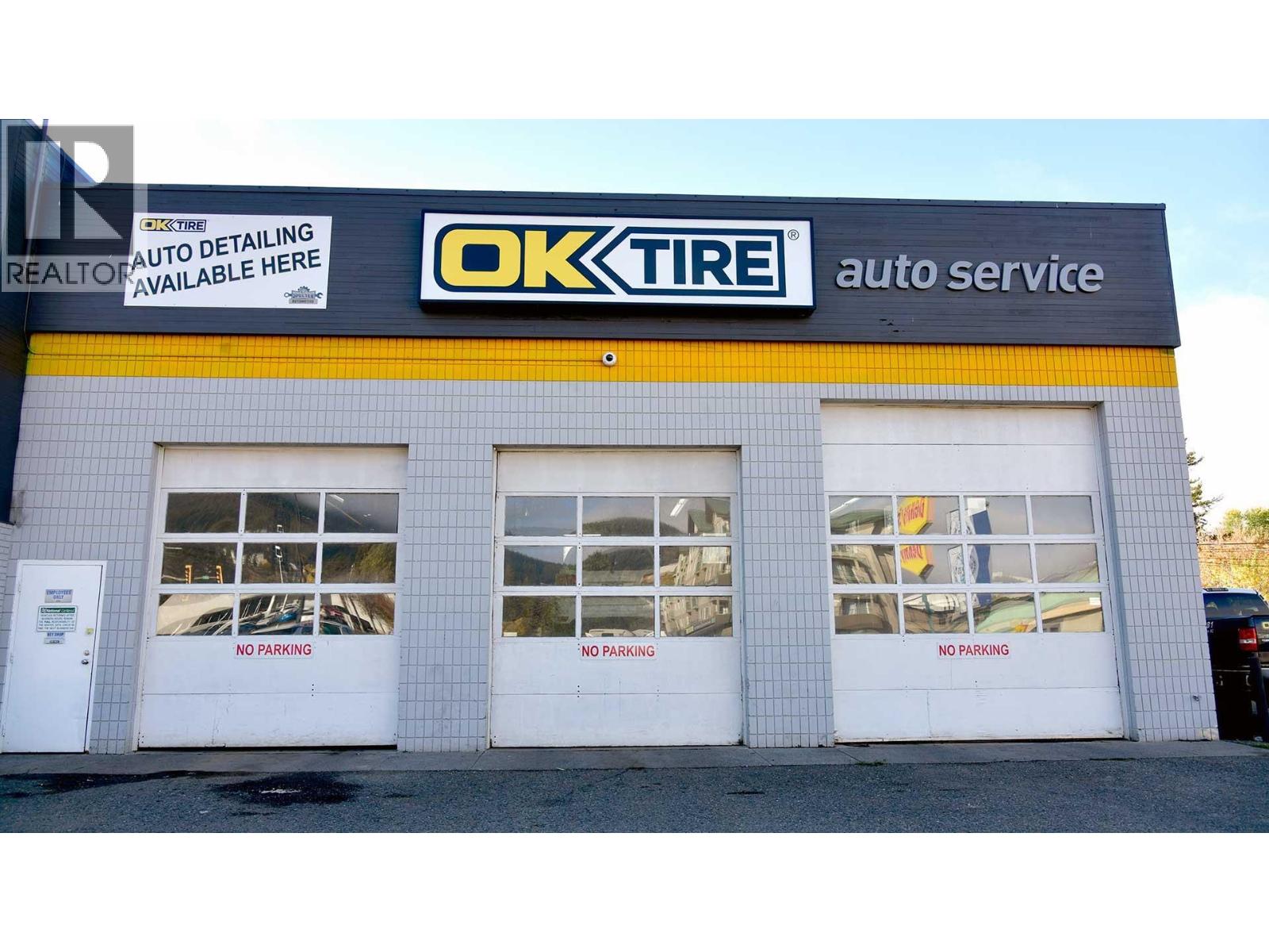 665 Oliver St & 12 Sixth S Avenue, Williams Lake, British Columbia  V2G 1K7 - Photo 3 - C8076848