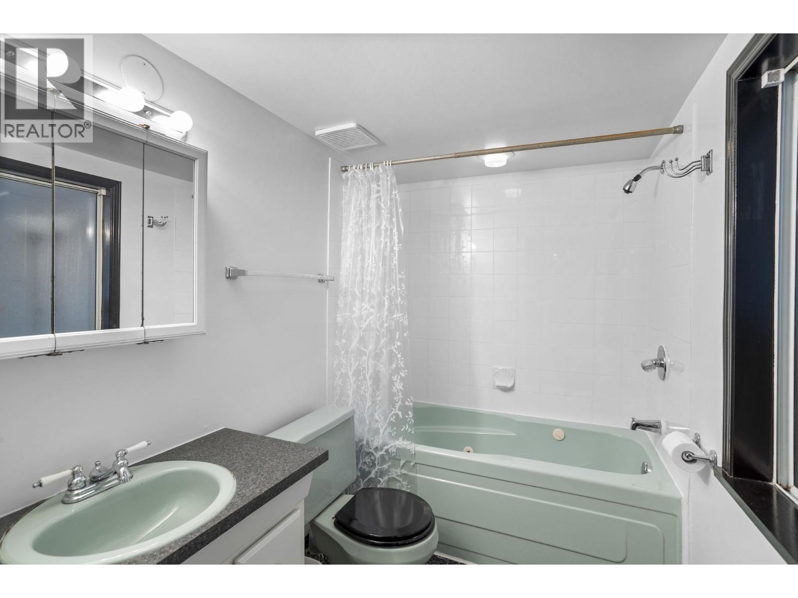 1408 Edinburgh Street, New Westminster, British Columbia  V3M 2W4 - Photo 22 - R3095274