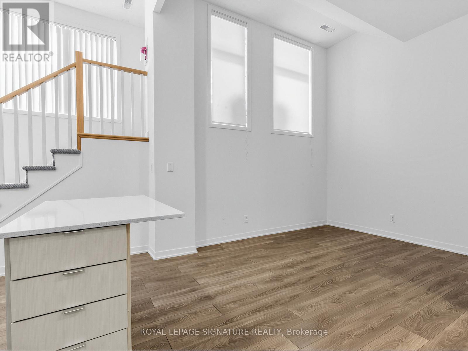 A105 - 160 Canon Jackson Drive, Toronto, Ontario  M6M 0B6 - Photo 13 - W12700836