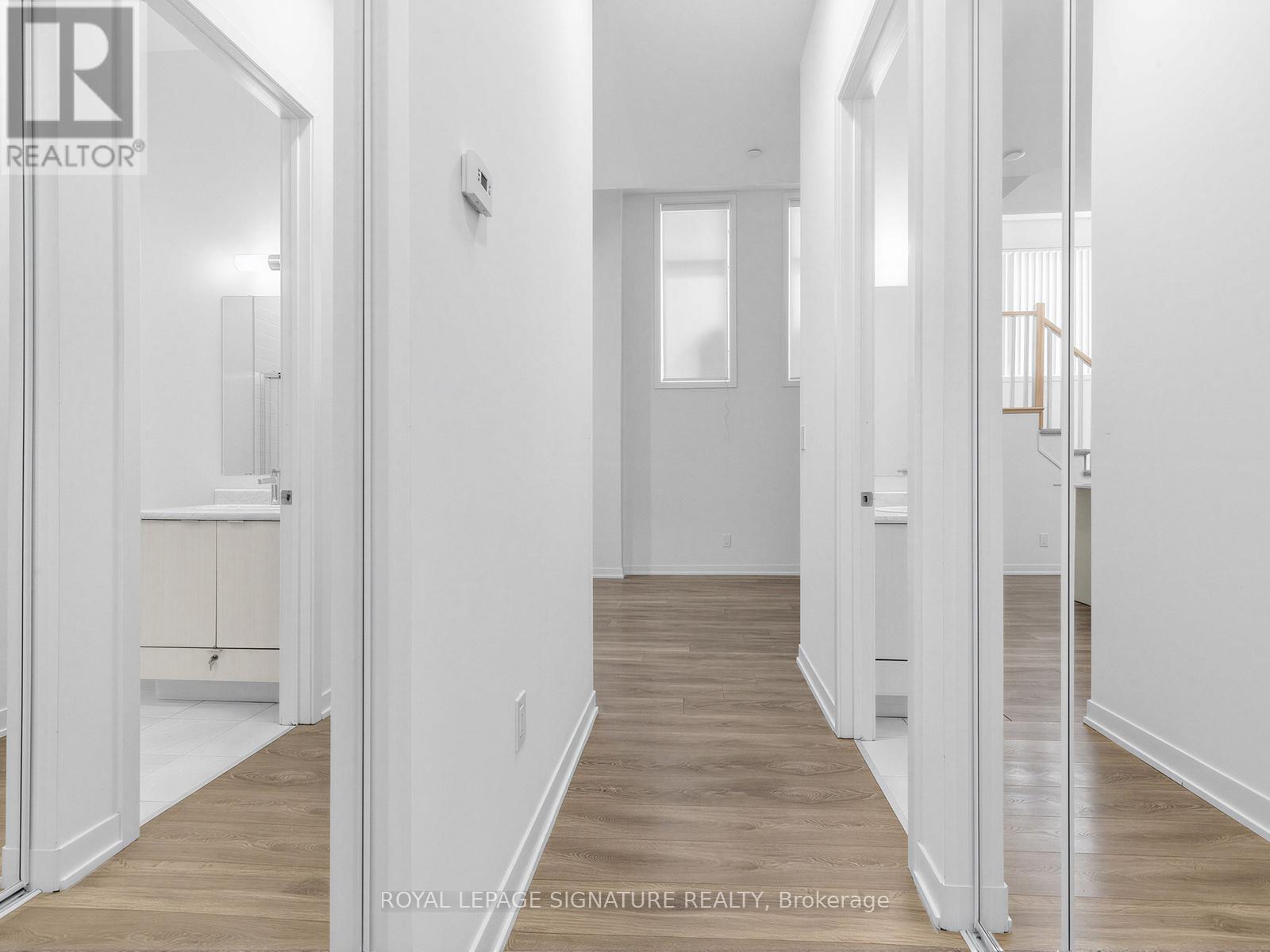 A105 - 160 Canon Jackson Drive, Toronto, Ontario  M6M 0B6 - Photo 7 - W12700836