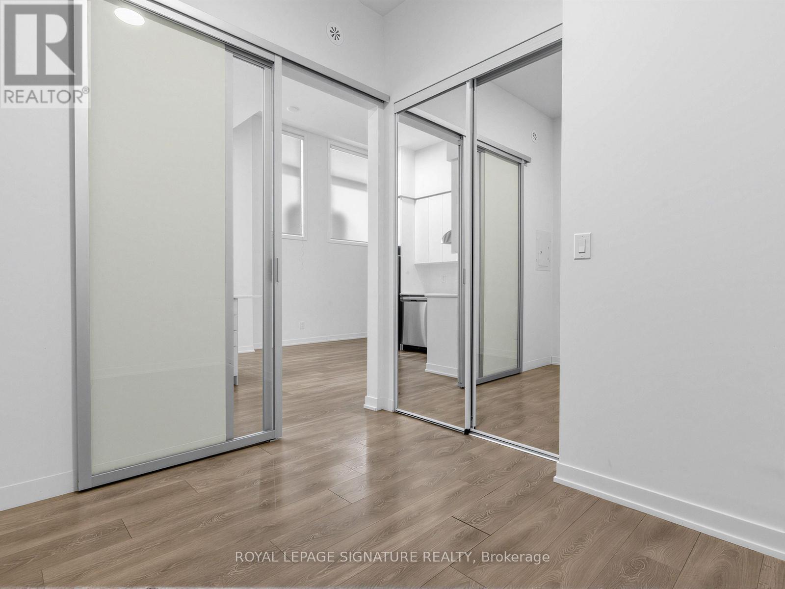 A105 - 160 Canon Jackson Drive, Toronto, Ontario  M6M 0B6 - Photo 19 - W12700836