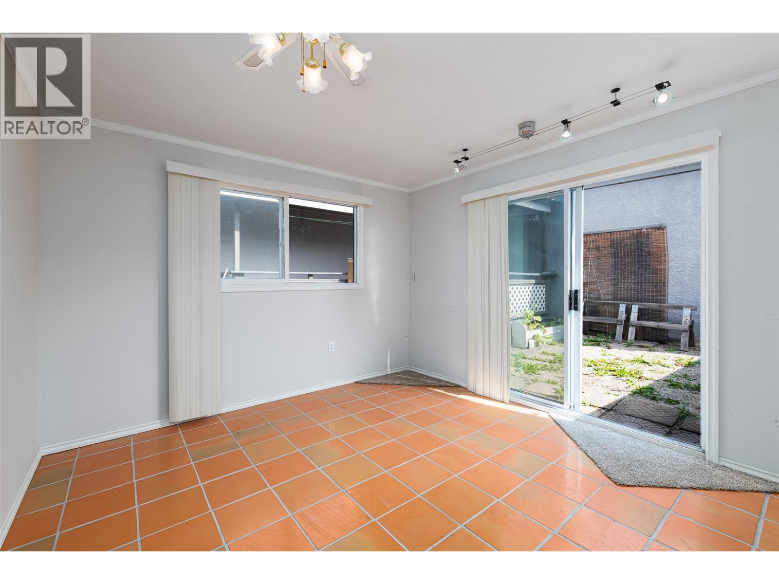 723 Murdoch Street, Creston, British Columbia  V0B 1G4 - Photo 19 - 10378554