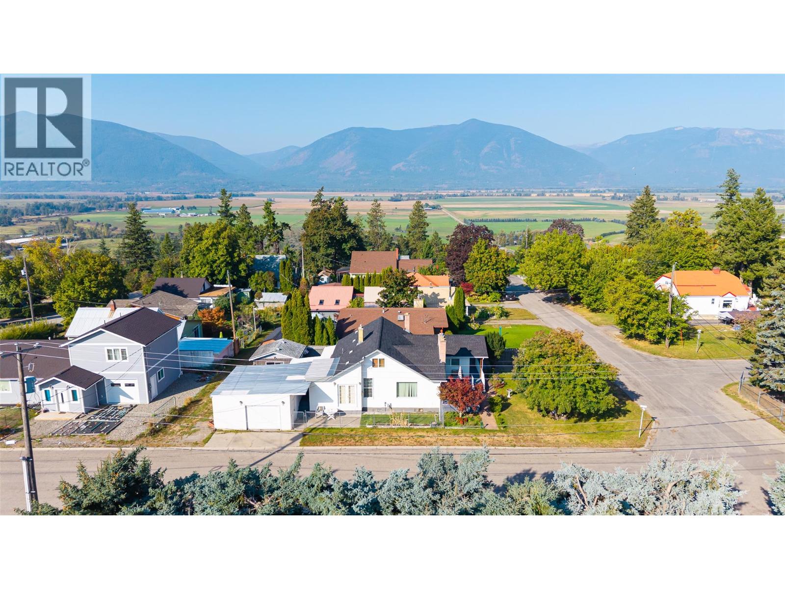 723 Murdoch Street, Creston, British Columbia  V0B 1G4 - Photo 24 - 10378554