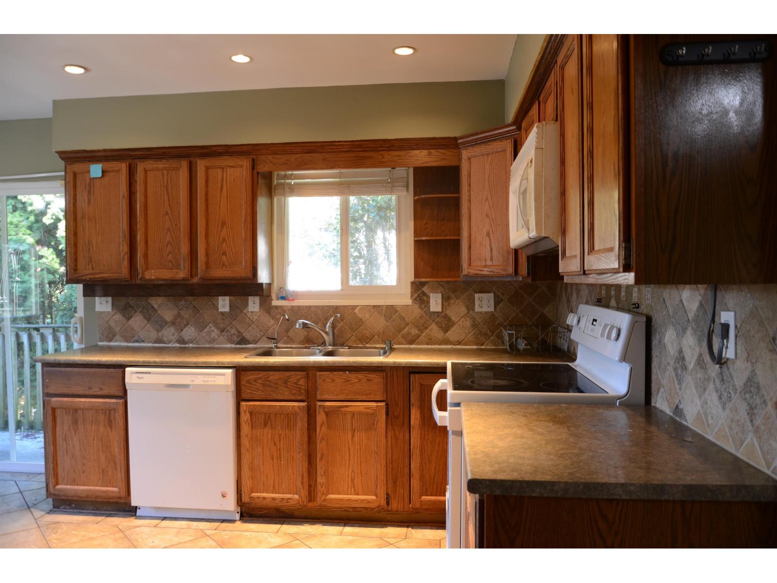 6759 Carncross Crescent, Delta, British Columbia  V4E 1L6 - Photo 4 - R3097522