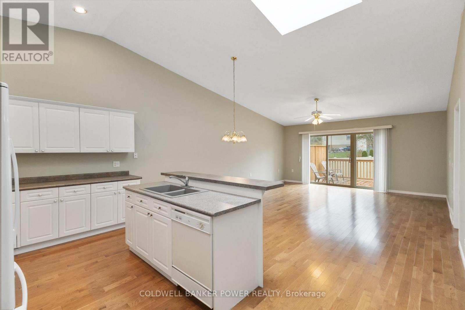 23 - 680 Commissioners Road W, London South, Ontario  N6K 4T8 - Photo 14 - X12863128