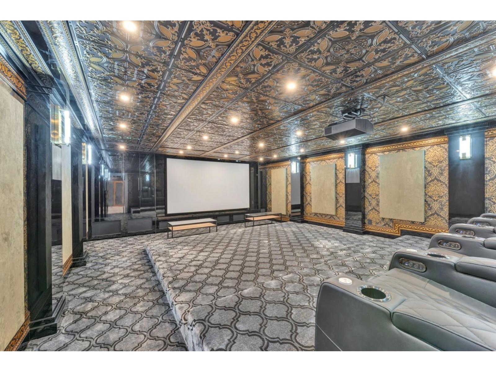 15460 Semiahmoo Avenue, White Rock, British Columbia  V4B 1T8 - Photo 27 - R3097614