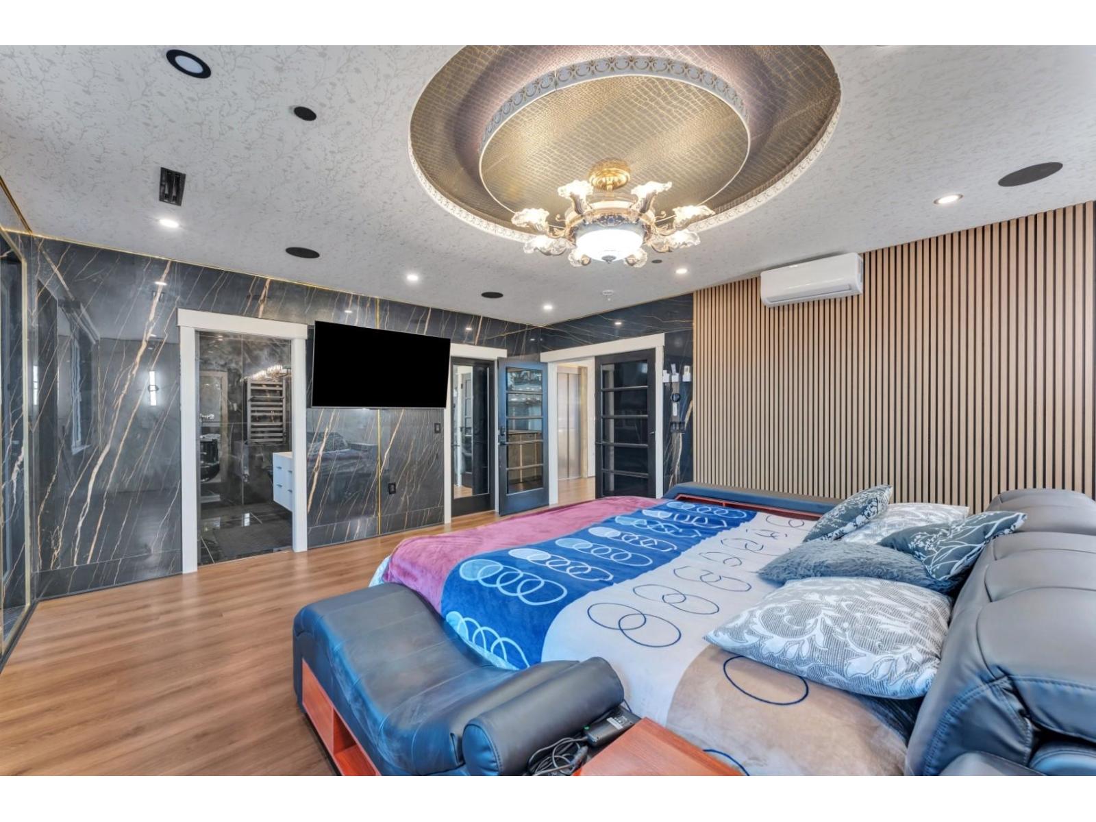 15460 Semiahmoo Avenue, White Rock, British Columbia  V4B 1T8 - Photo 30 - R3097614