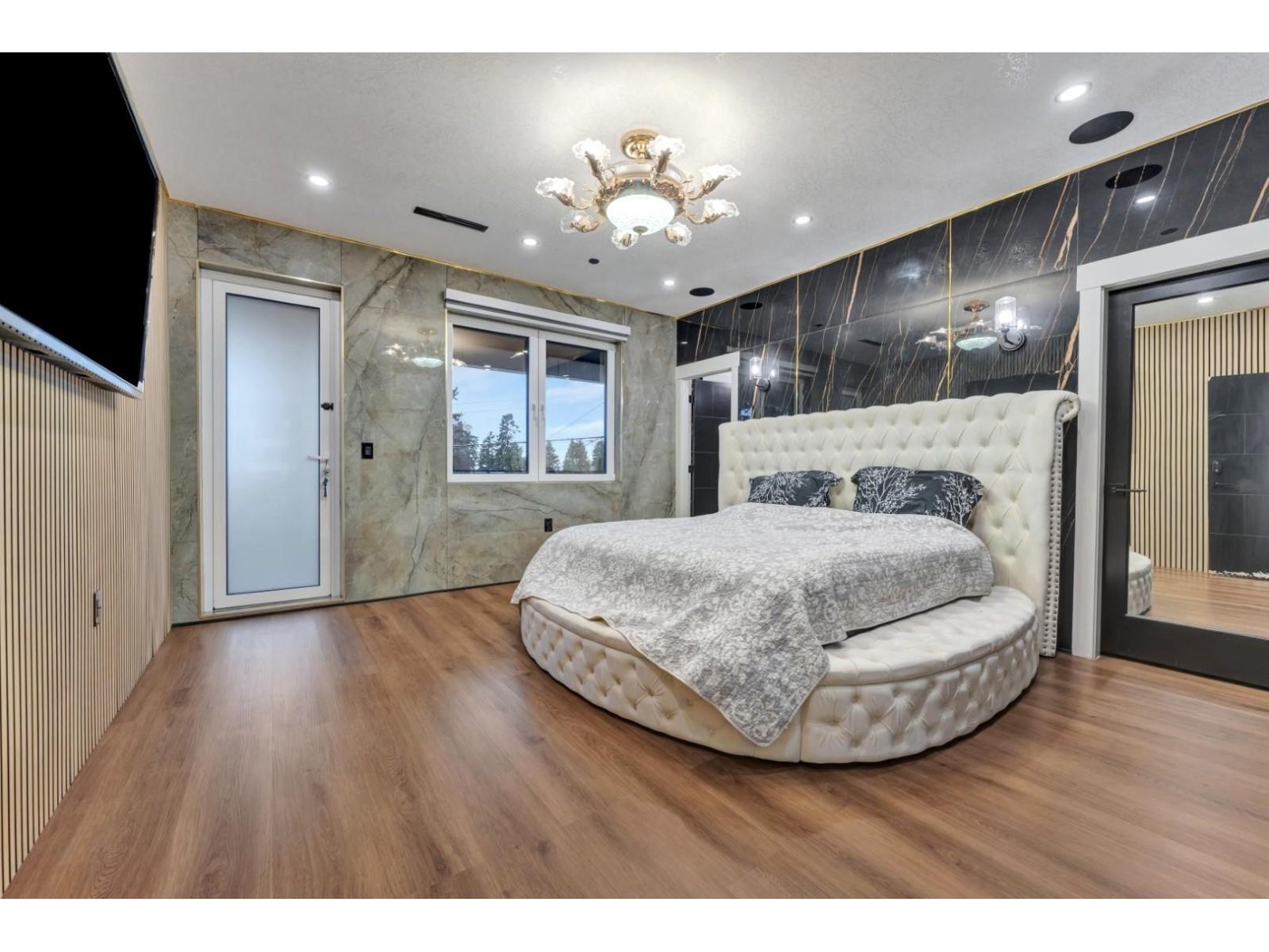 15460 Semiahmoo Avenue, White Rock, British Columbia  V4B 1T8 - Photo 33 - R3097614