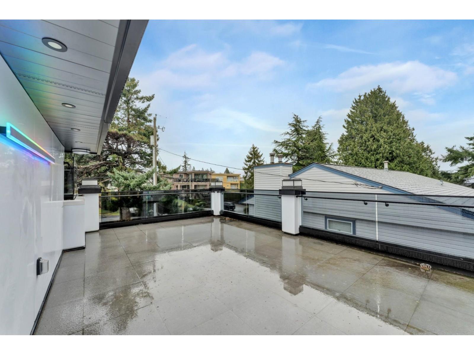 15460 Semiahmoo Avenue, White Rock, British Columbia  V4B 1T8 - Photo 38 - R3097614