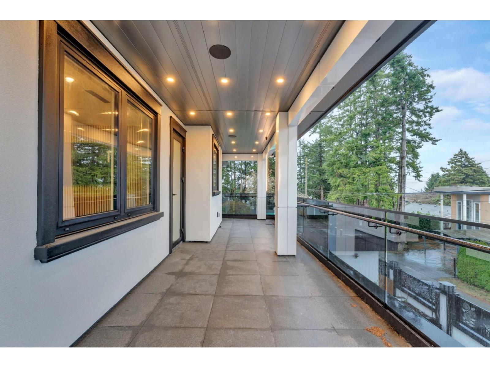 15460 Semiahmoo Avenue, White Rock, British Columbia  V4B 1T8 - Photo 39 - R3097614