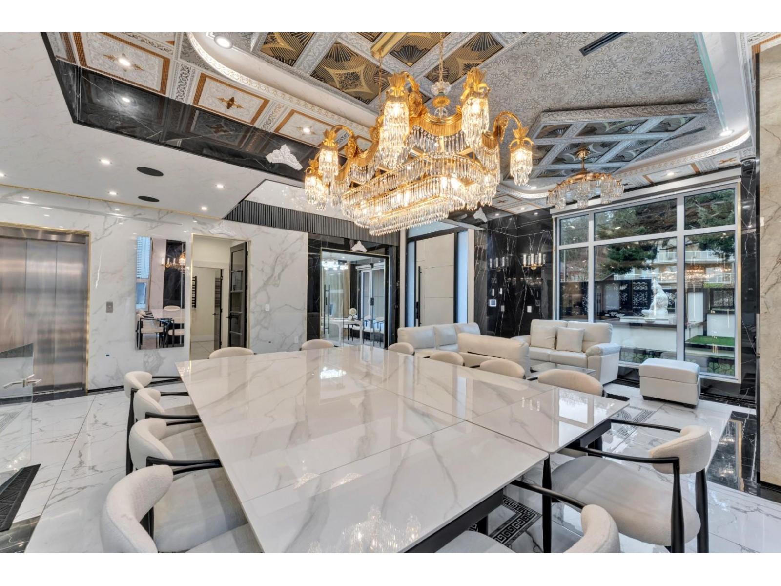 15460 Semiahmoo Avenue, White Rock, British Columbia  V4B 1T8 - Photo 5 - R3097614