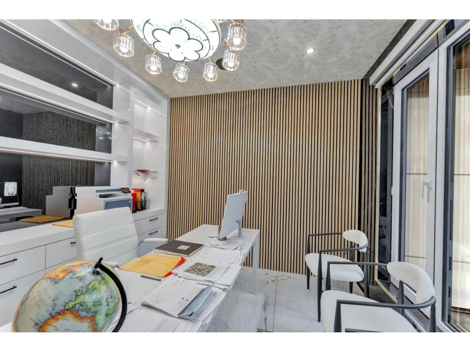 15460 Semiahmoo Avenue, White Rock, British Columbia  V4B 1T8 - Photo 7 - R3097614