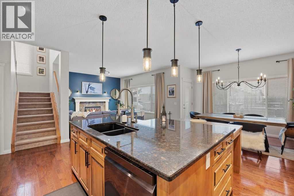 61 Thornfield Close Se, Airdrie, Alberta  T4A 2K7 - Photo 9 - A2290670