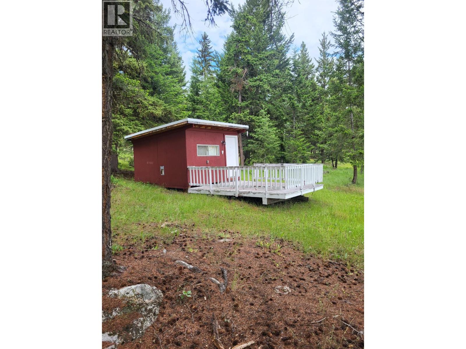 Legal SCUITTO Lake Kamloops Photo 8