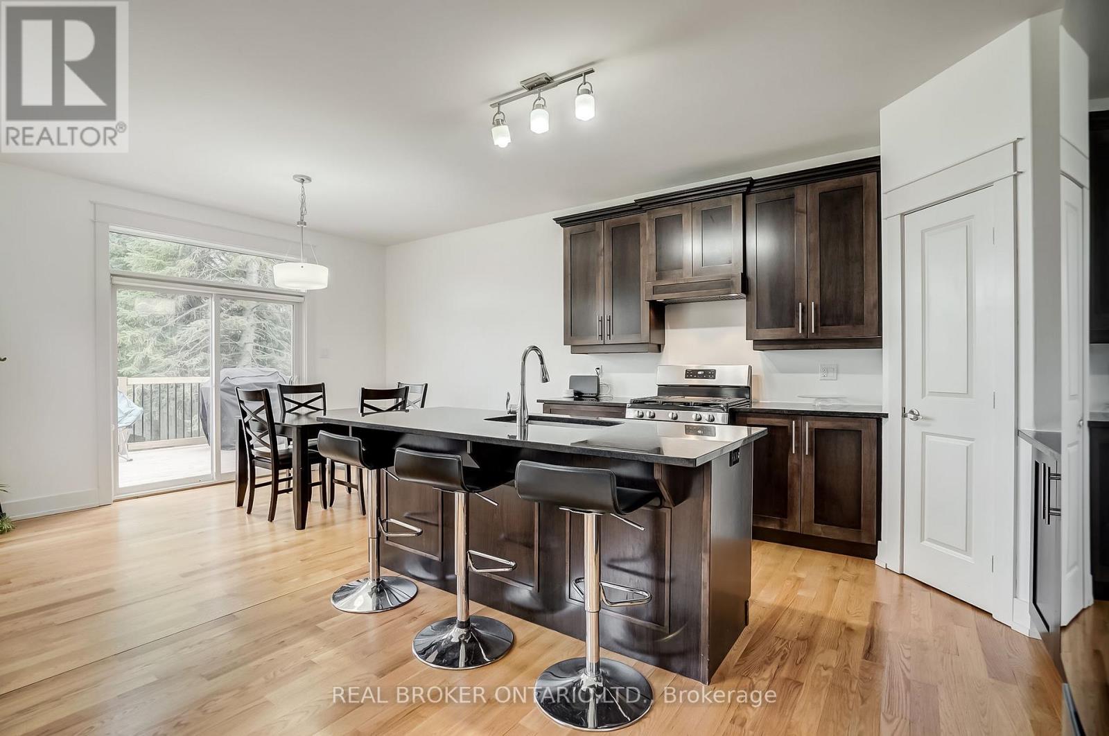 6237 Perth Street, Ottawa, Ontario  K0A 1Z0 - Photo 19 - X12863022