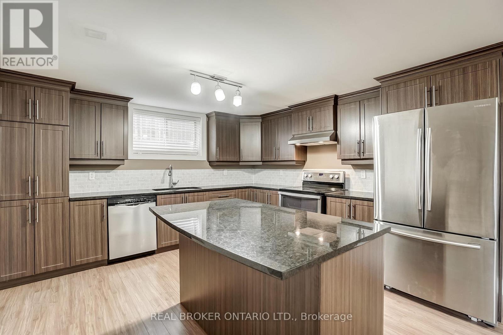 6237 Perth Street, Ottawa, Ontario  K0A 1Z0 - Photo 36 - X12863022