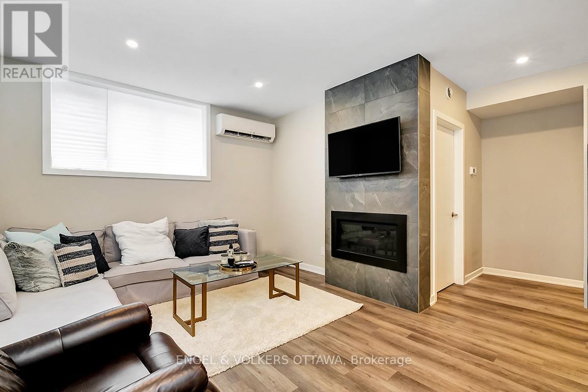 4 - 350 Winona Avenue, Ottawa, Ontario  K1Z 5H4 - Photo 3 - X12863084