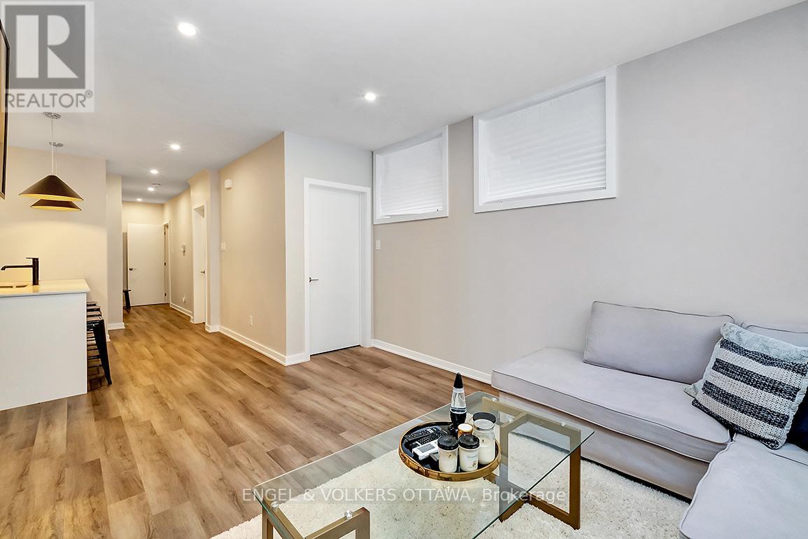 4 - 350 Winona Avenue, Ottawa, Ontario  K1Z 5H4 - Photo 5 - X12863084