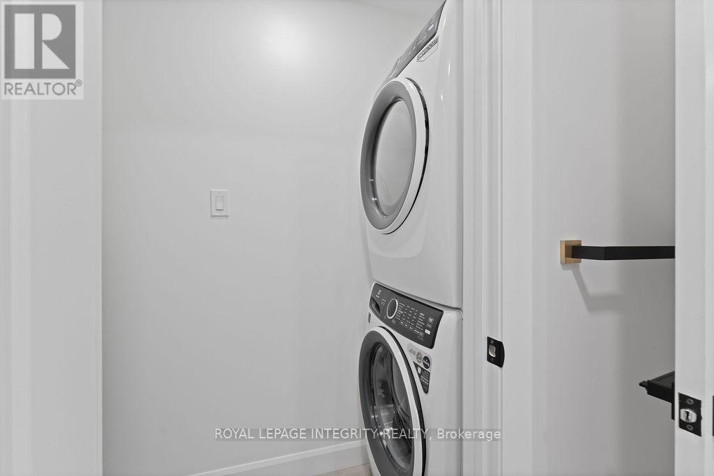 A - 96 Fieldrow Street, Ottawa, Ontario  K2G 2Y9 - Photo 21 - X12863150