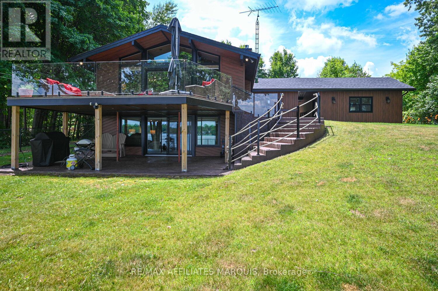 34 R7 Road, Rideau Lakes, Ontario  K0G 1L0 - Photo 3 - X12863152