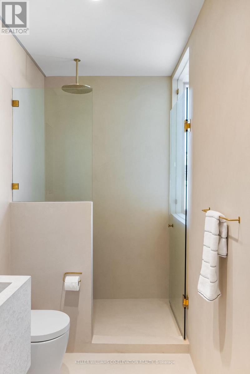 722 Lansdowne Avenue, Toronto, Ontario  M6H 3Y8 - Photo 18 - W12670794