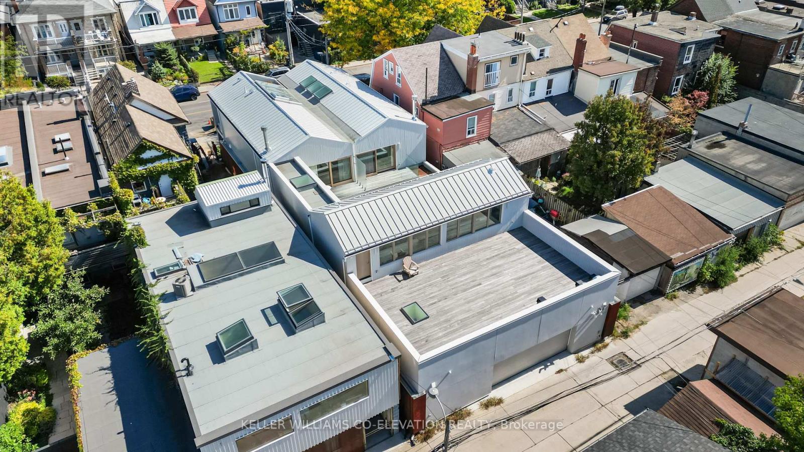 722 Lansdowne Avenue, Toronto, Ontario  M6H 3Y8 - Photo 39 - W12670794