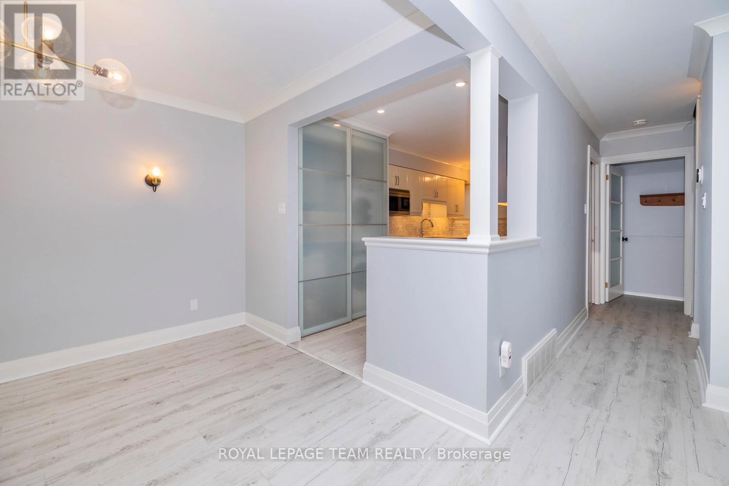 54 - 121 Buell Street, Ottawa, Ontario  K1Z 7E7 - Photo 14 - X12862368