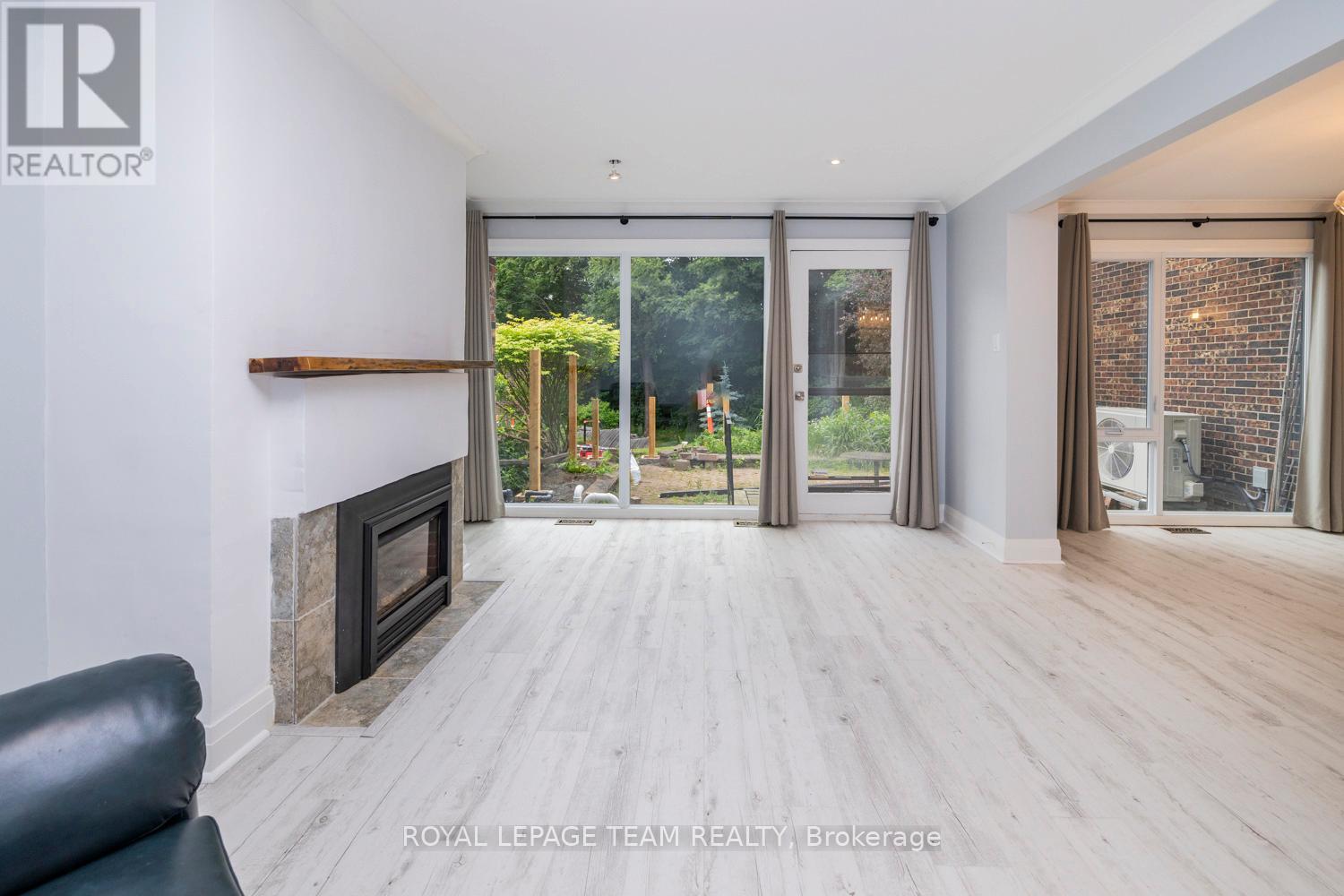 54 - 121 Buell Street, Ottawa, Ontario  K1Z 7E7 - Photo 6 - X12862368