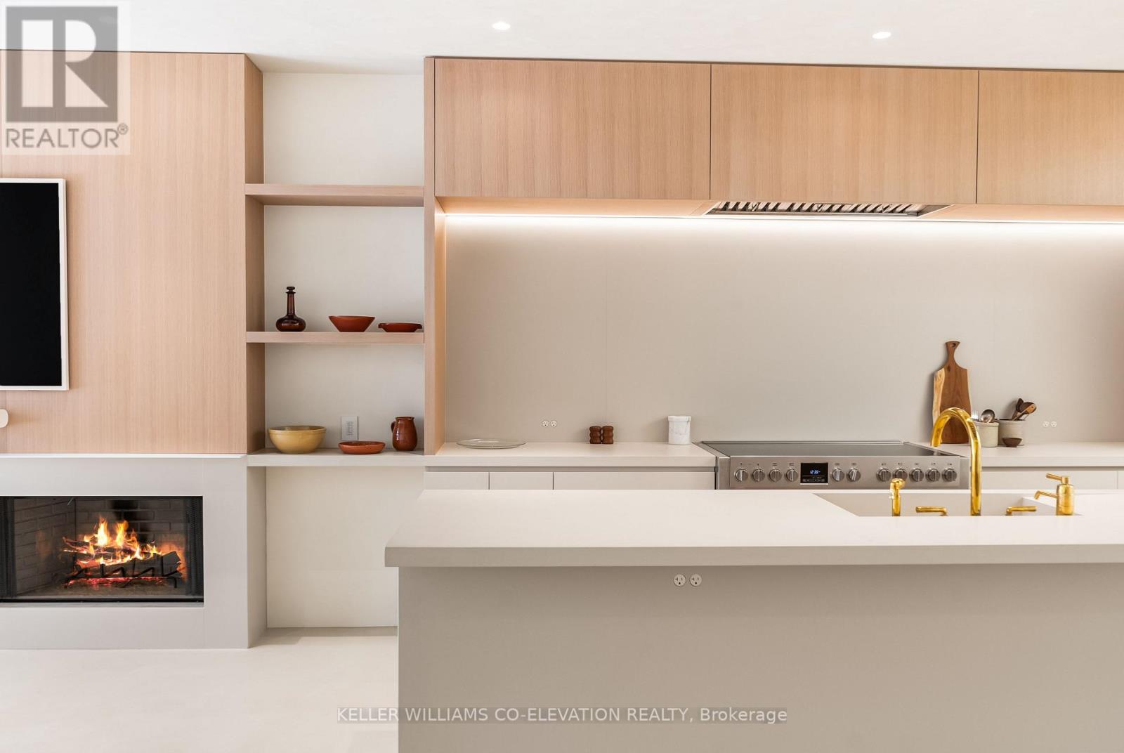 722 Lansdowne Avenue, Toronto, Ontario  M6H 3Y8 - Photo 28 - W12670794