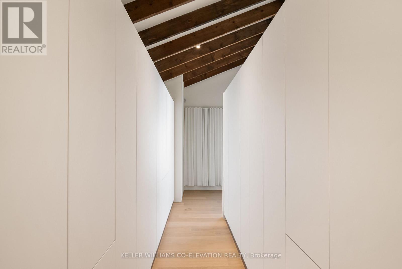 722 Lansdowne Avenue, Toronto, Ontario  M6H 3Y8 - Photo 14 - W12670794