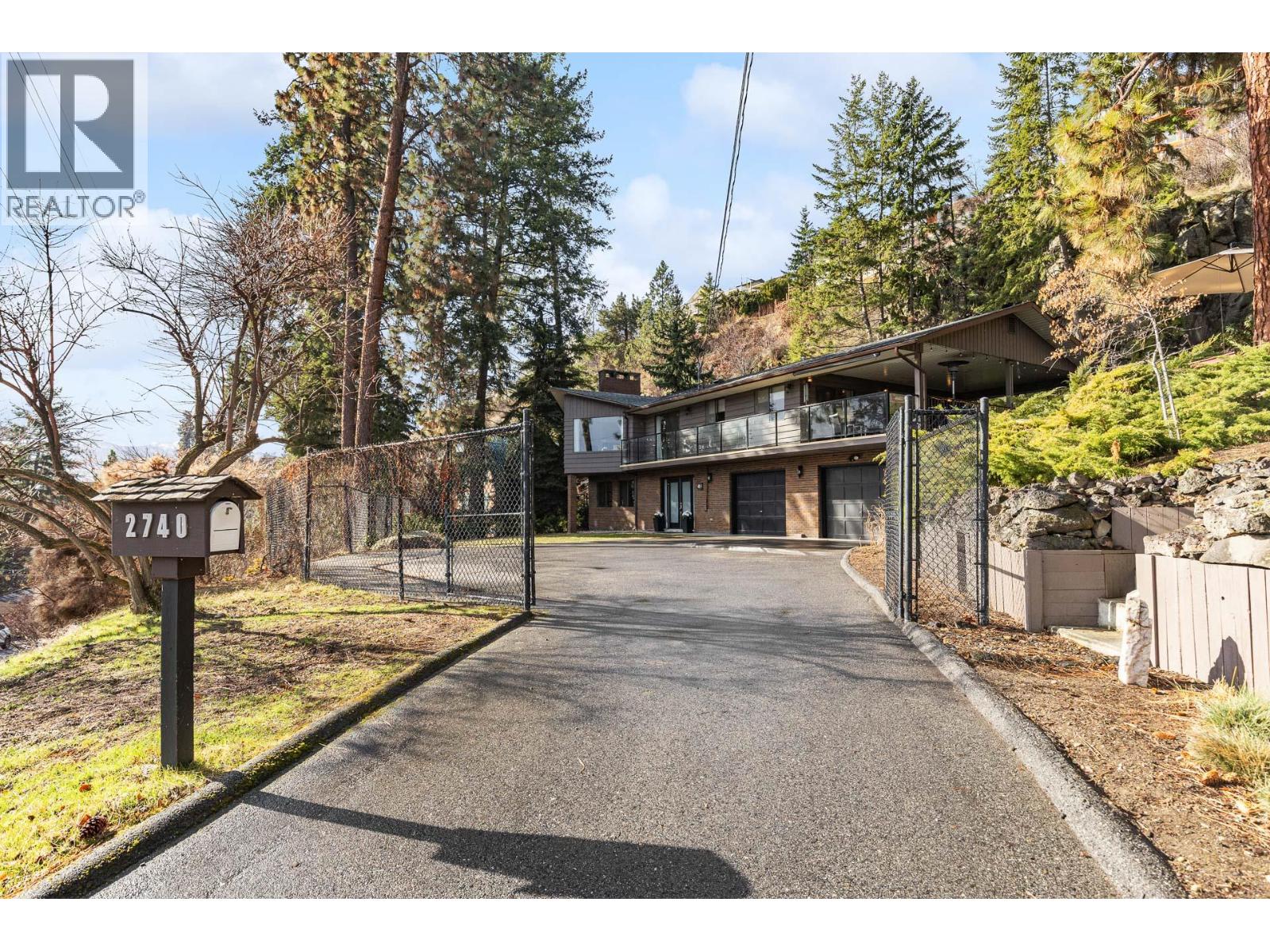 2740 Lakeridge Road, West Kelowna, British Columbia  V1Z 1Y2 - Photo 5 - 10377886