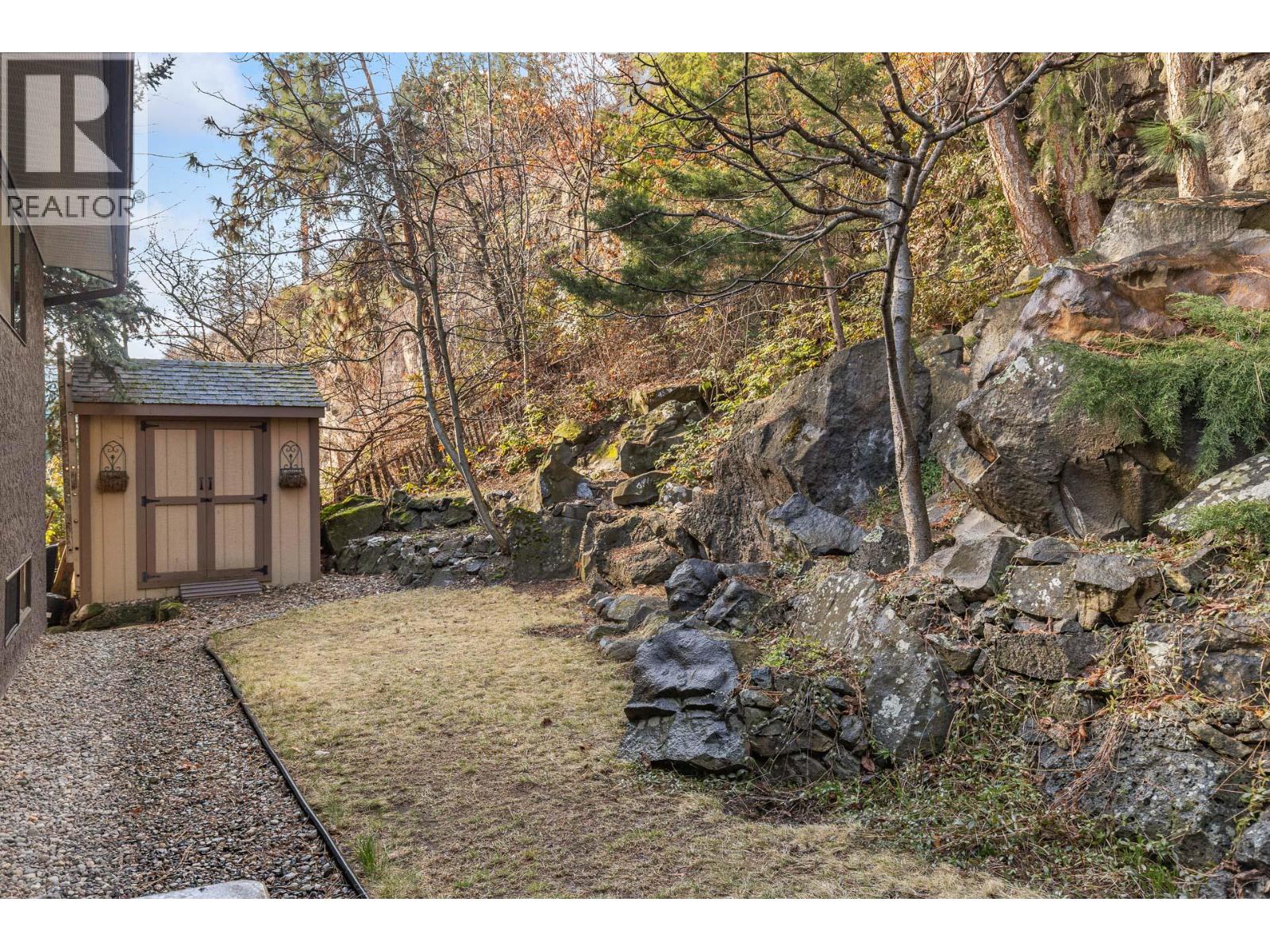 2740 Lakeridge Road, West Kelowna, British Columbia  V1Z 1Y2 - Photo 65 - 10377886