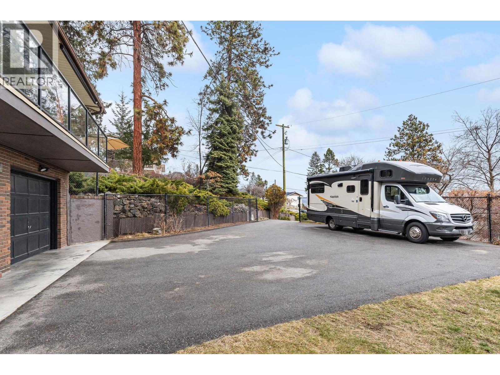 2740 Lakeridge Road, West Kelowna, British Columbia  V1Z 1Y2 - Photo 7 - 10377886