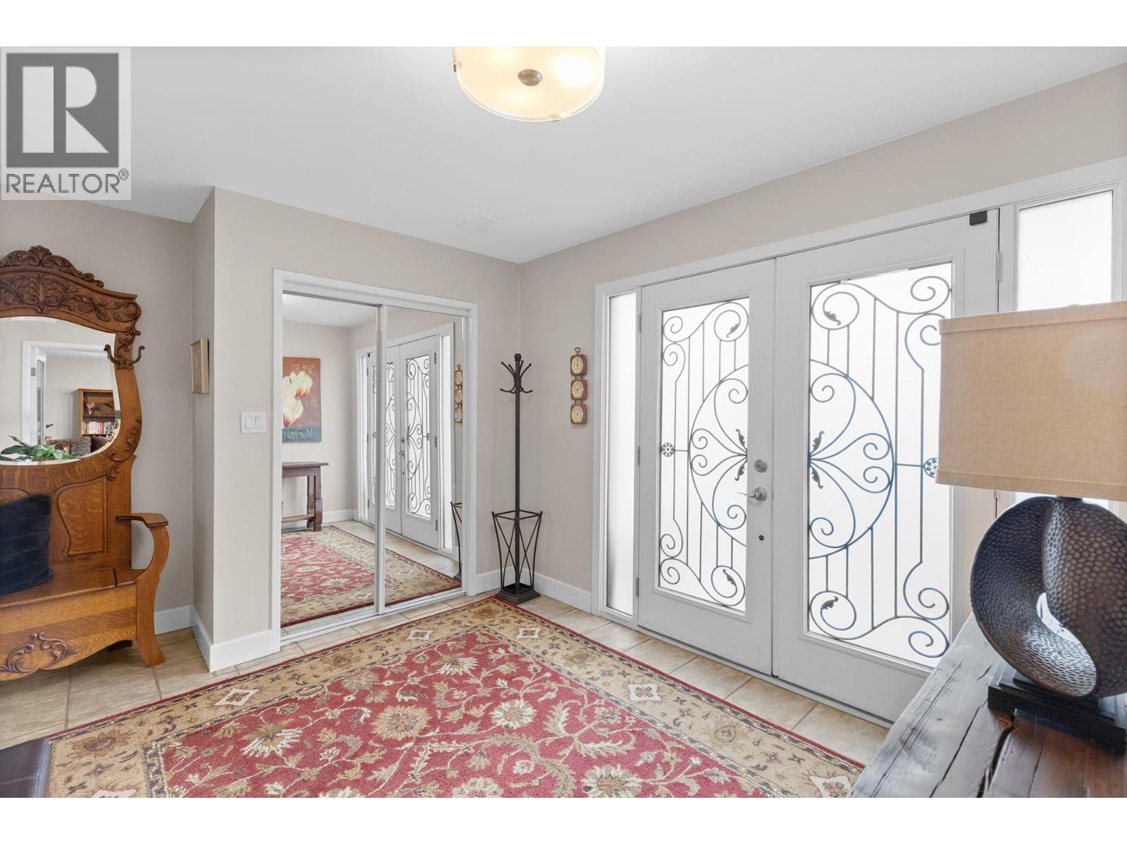 2740 Lakeridge Road, West Kelowna, British Columbia  V1Z 1Y2 - Photo 9 - 10377886