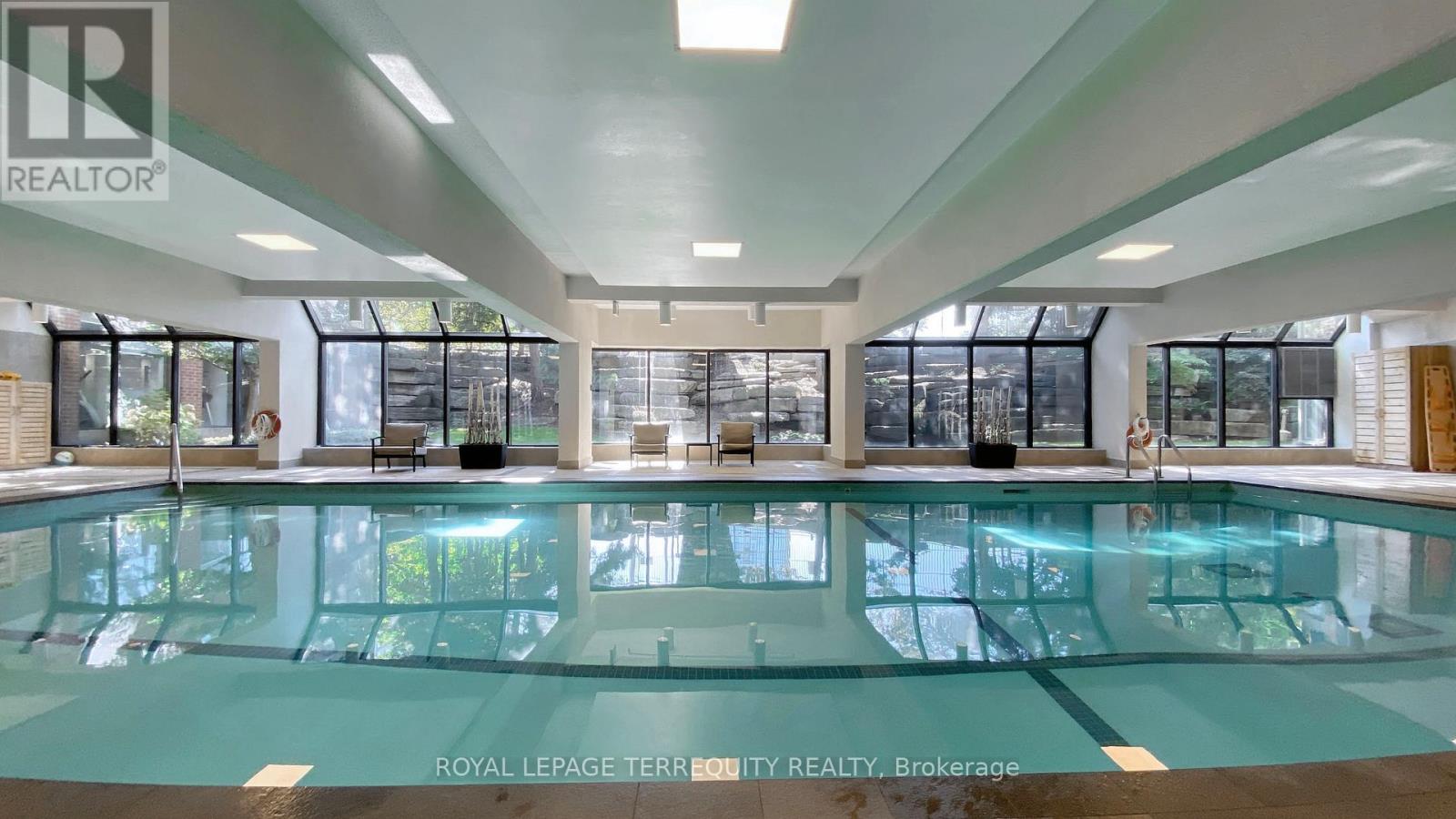 833 - 22 Southport Street, Toronto, Ontario  M6S 4Y9 - Photo 30 - W12862636