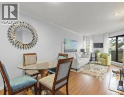 <div class="price">$725,000</div> 302 1476 W 10th Avenue, Vancouver<br><div style="margin-bottom:8px;"><small>RE/MAX Select Realty</small></div><div class='bed_bath'>2 Bed | 1 Bath</div>