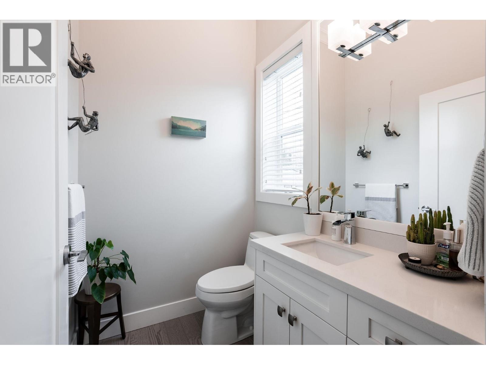 1371 E 13th Avenue, Vancouver, British Columbia  V5N 2B5 - Photo 12 - R3097492