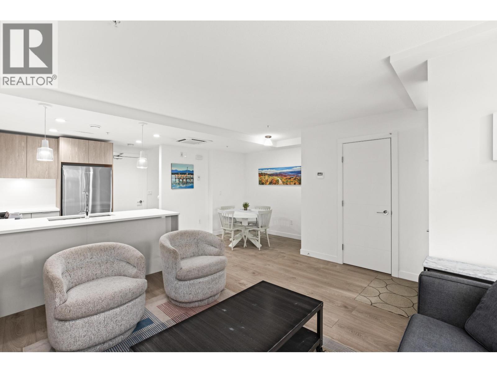 Th5 128 E 8th Street, North Vancouver, British Columbia  V7L 1Y7 - Photo 11 - R3097500