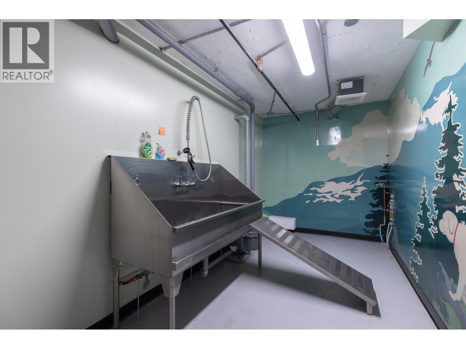 Th5 128 E 8th Street, North Vancouver, British Columbia  V7L 1Y7 - Photo 35 - R3097500